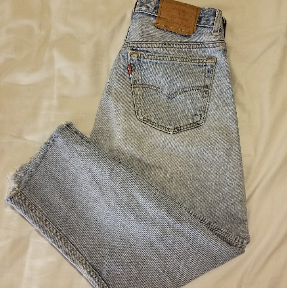 Levi's vintage mom jeans